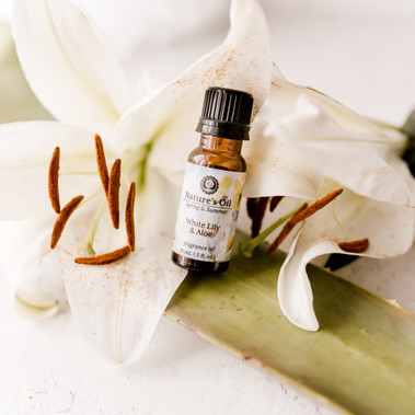 White Lily And Aloe Fragrance Oil